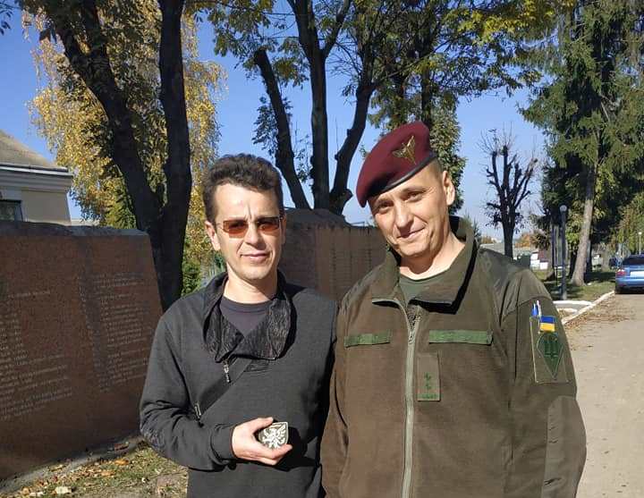 Володимир Кіцак разом із комбатом 80-ї ОДШБ Олександром Ткаченко